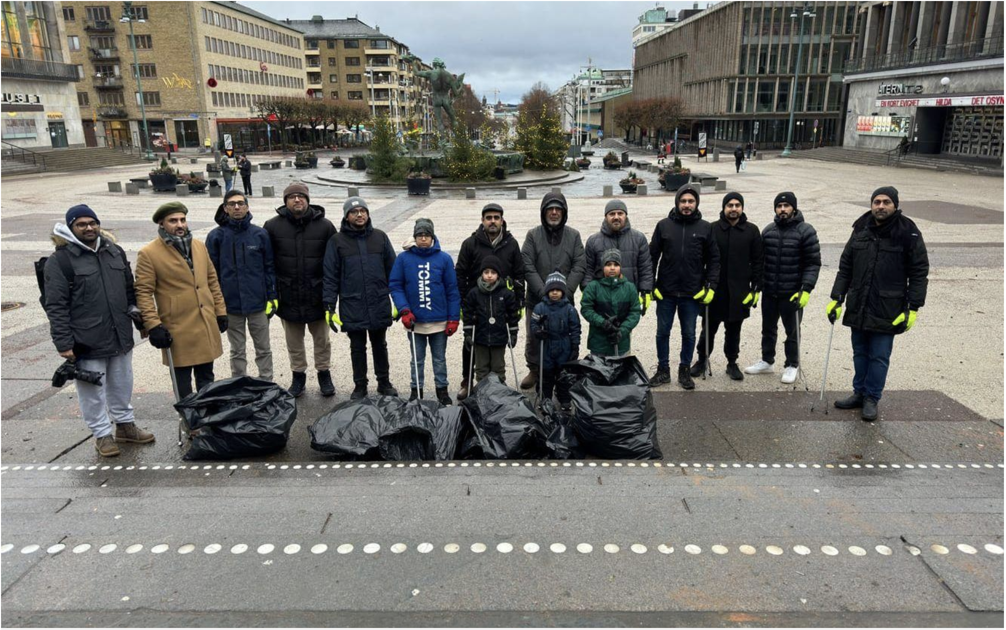 Muslimskt förbund städade upp i stan